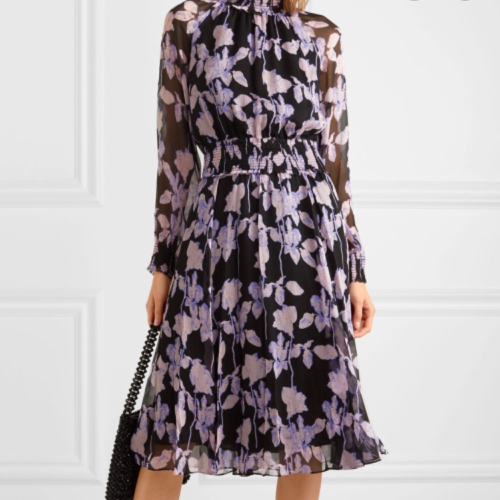 DVF size L dress